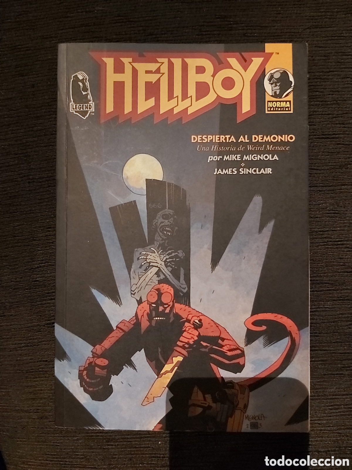 C&oacute;mics: HELLBOY: DESPIERTA AL DEMONIO. MIKE MIGNOLA. NORMA EDITORIAL, 1996. - Foto 1