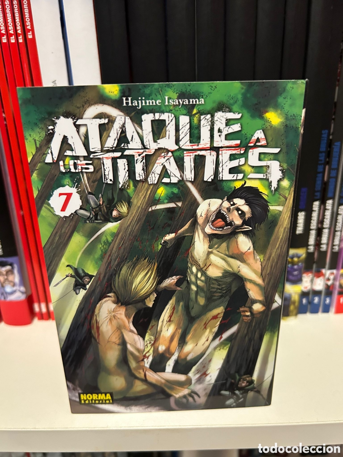 C&oacute;mics: ATAQUE A LOS TITANES (TAPA DURA-NUEVO) - Foto 1