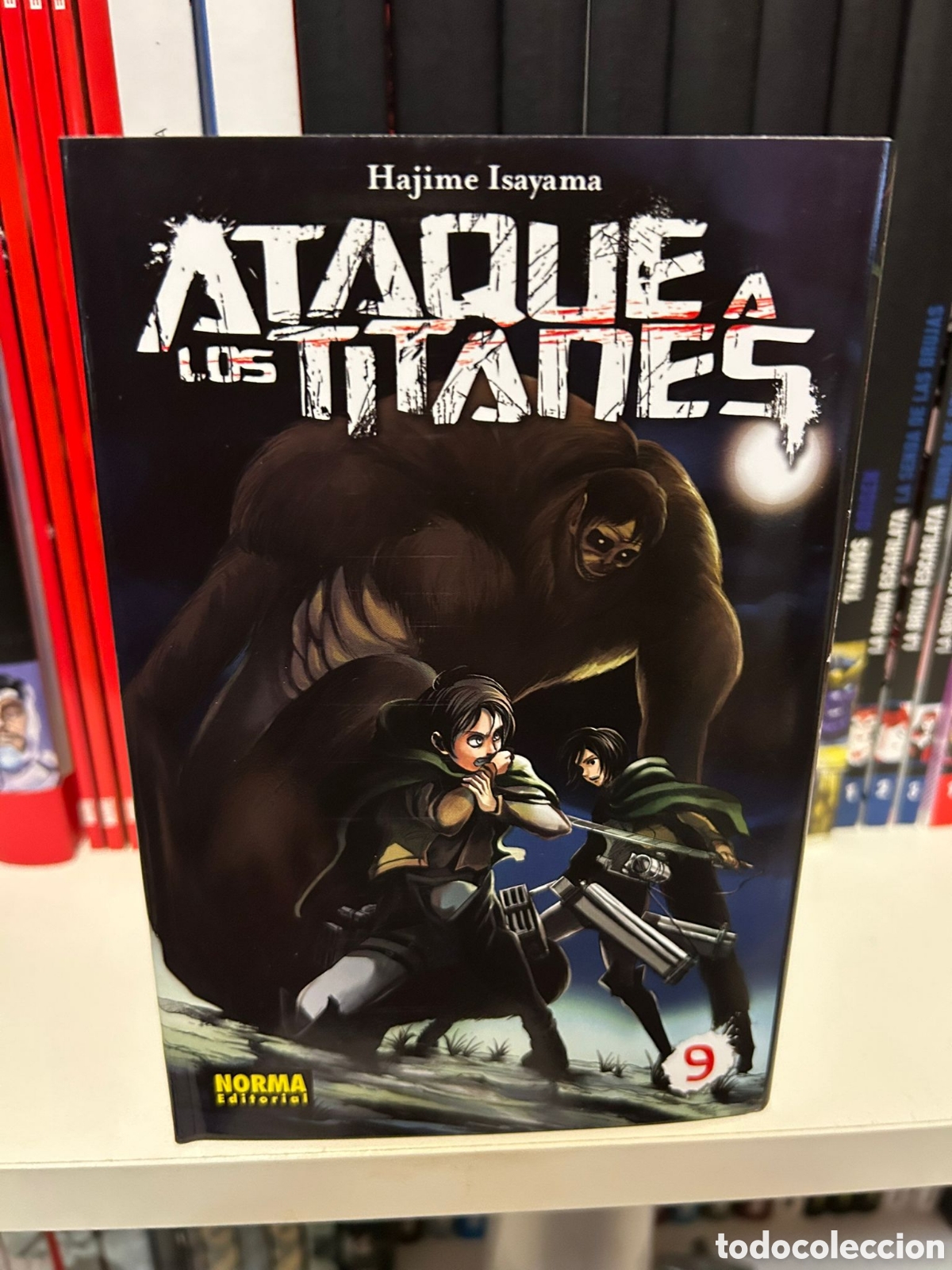 C&oacute;mics: ATAQUE A LOS TITANES (TAPA BLANDA-NUEVO) - Foto 1