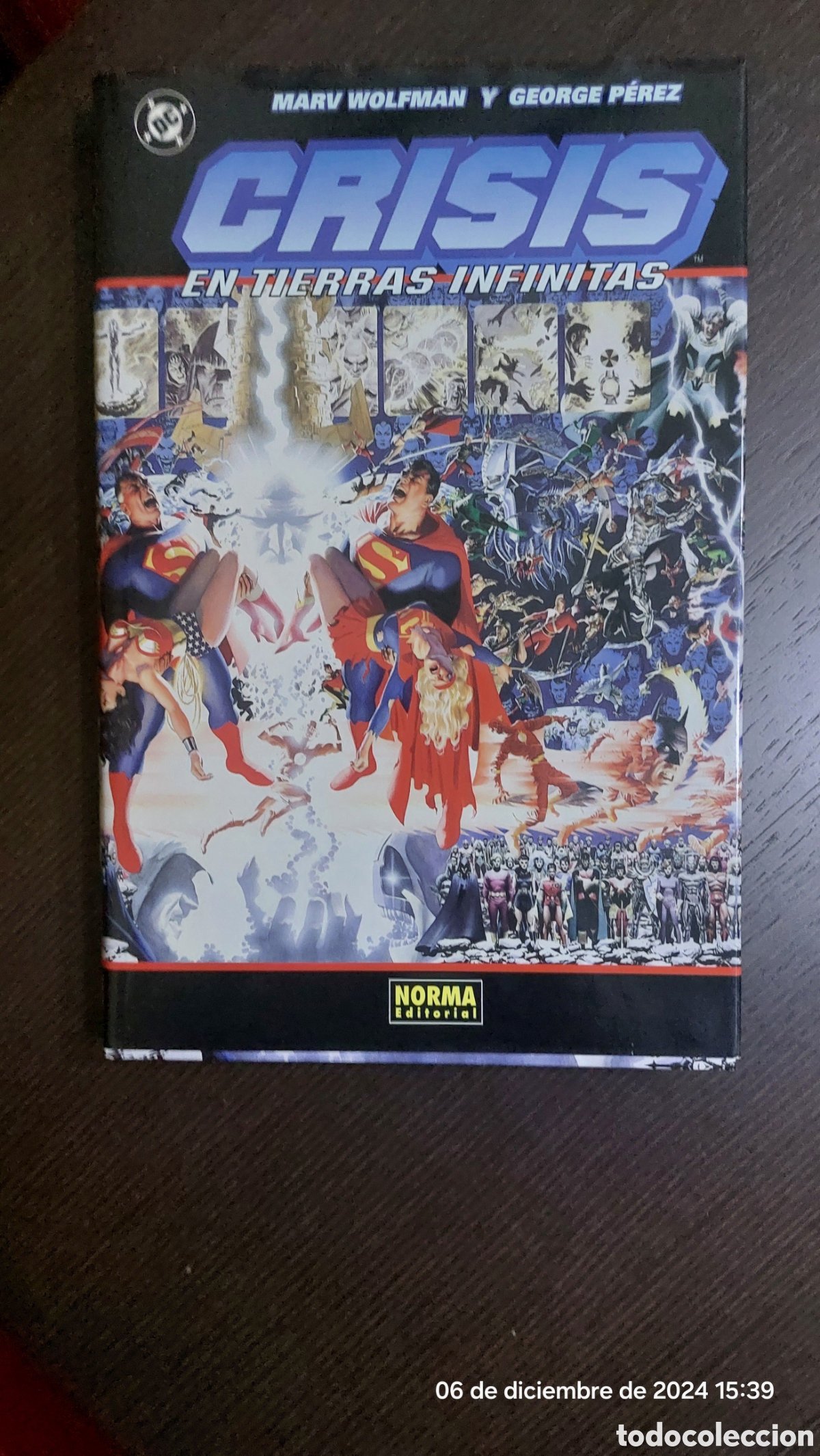 C&oacute;mics: Crisis en Tierras Infinitas Norma Editorial - Foto 1