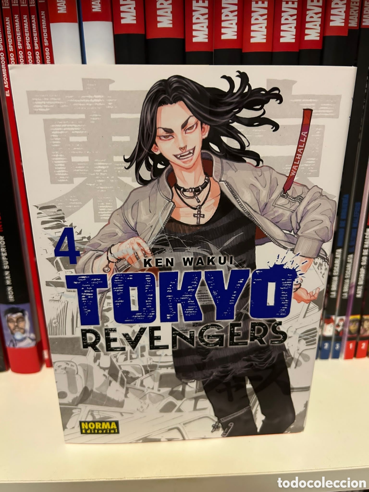 C&oacute;mics: REVENGERS #04 (TAPA BLANDA-NUEVO) - Foto 1