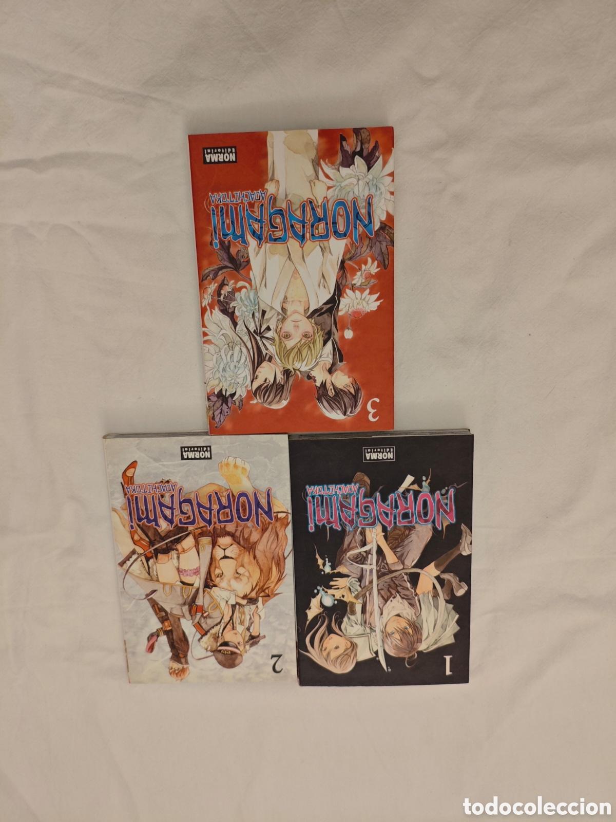 C&oacute;mics: Libros tomos noragami Adachitoka Norma editorial - Foto 1