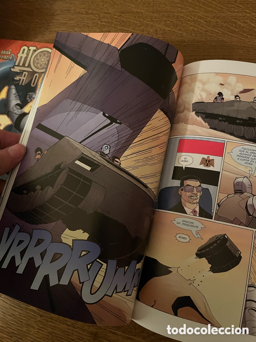 C&oacute;mics: Atomic Robo Tomos 1, 2 y 3 - Foto 3