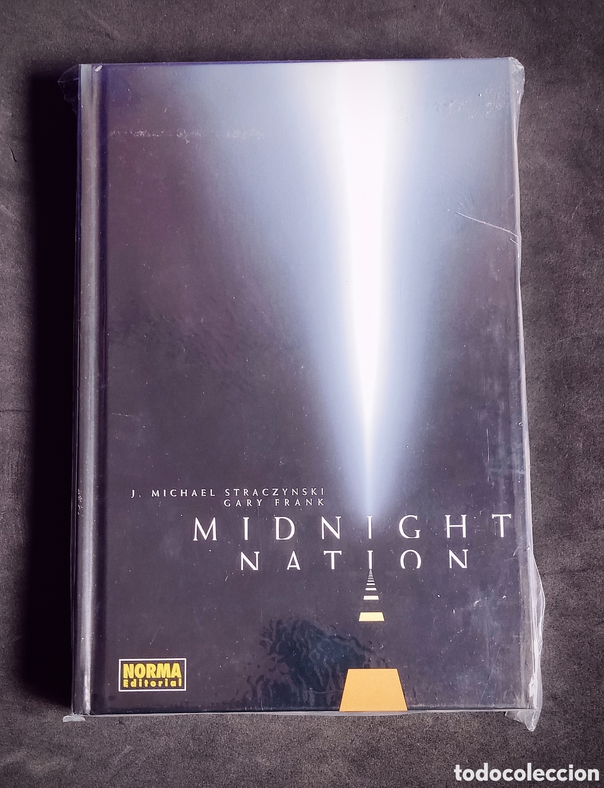 C&oacute;mics: MIDNIGHT NATION integral - Foto 1