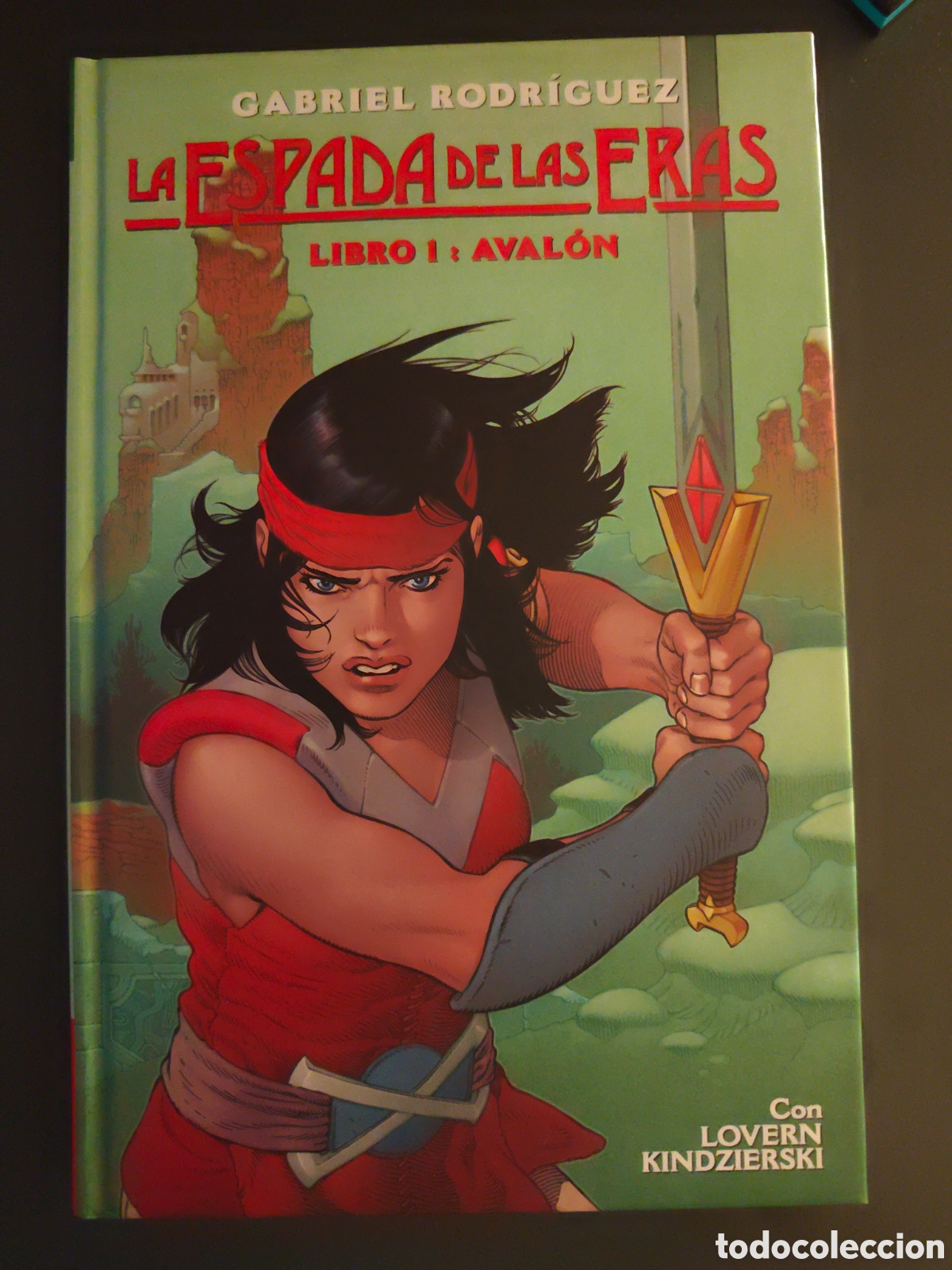 C&oacute;mics: La espada de las eras. Libro 1, Aval&oacute;n. Rodriguez - Foto 1