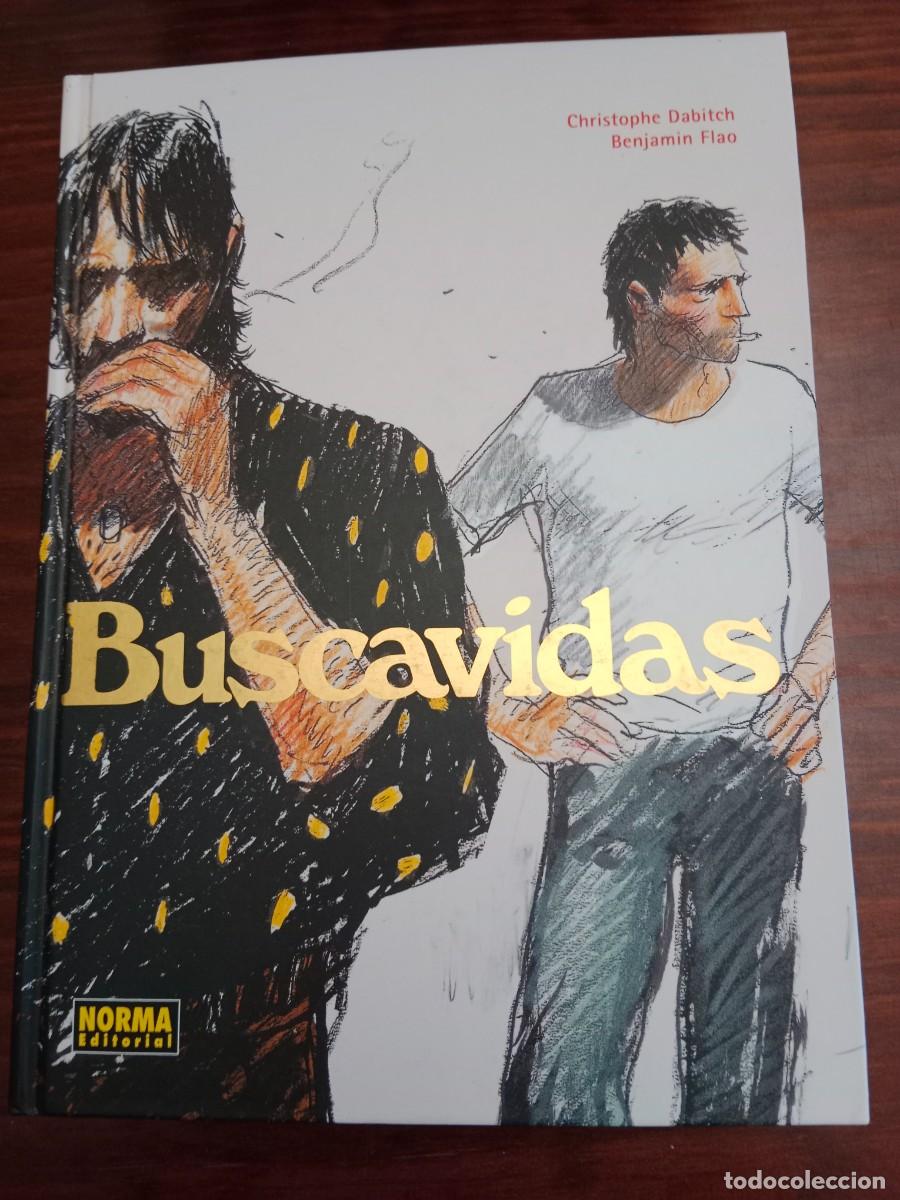 C&oacute;mics: BUSCAVIDAS. DABITCH, FLAO. NORMA - Foto 1