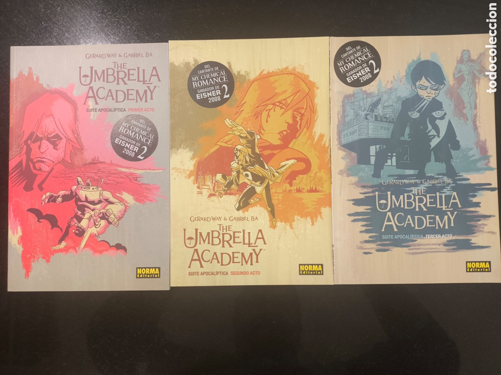 C&oacute;mics: The Umbrella Academy 1 a 3 (completa) - Foto 1
