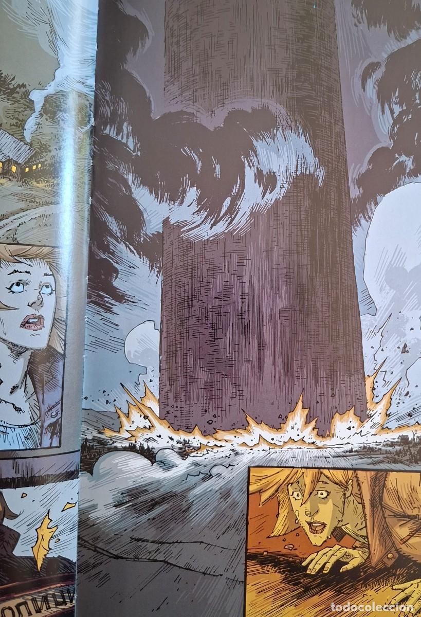 C&oacute;mics: TREES de W. Ellis y J. Howard. N&uacute;meros 1,2 y 3 - Foto 13