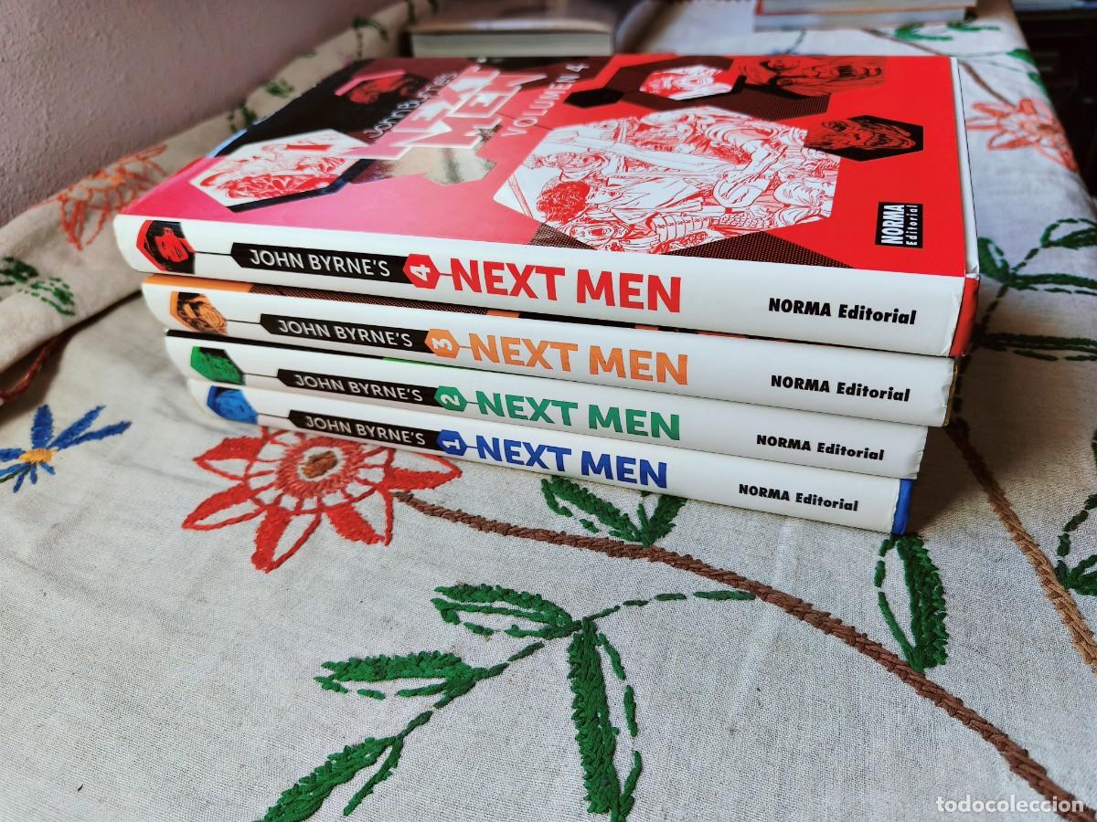 C&oacute;mics: Next Men Completa. Volumenes 1, 2, 3 y 4. John Byrnes. Norma. Tapa dura.