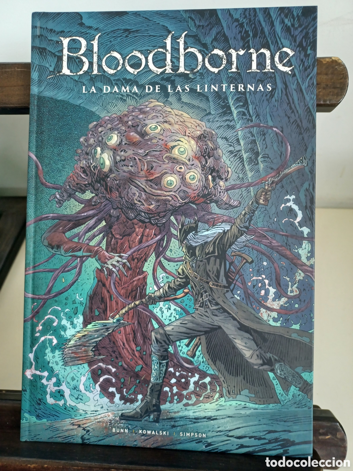C&oacute;mics: Bloodborne. La dama de las linternas/ Norma/ NUEVO A ESTRENAR - Foto 1