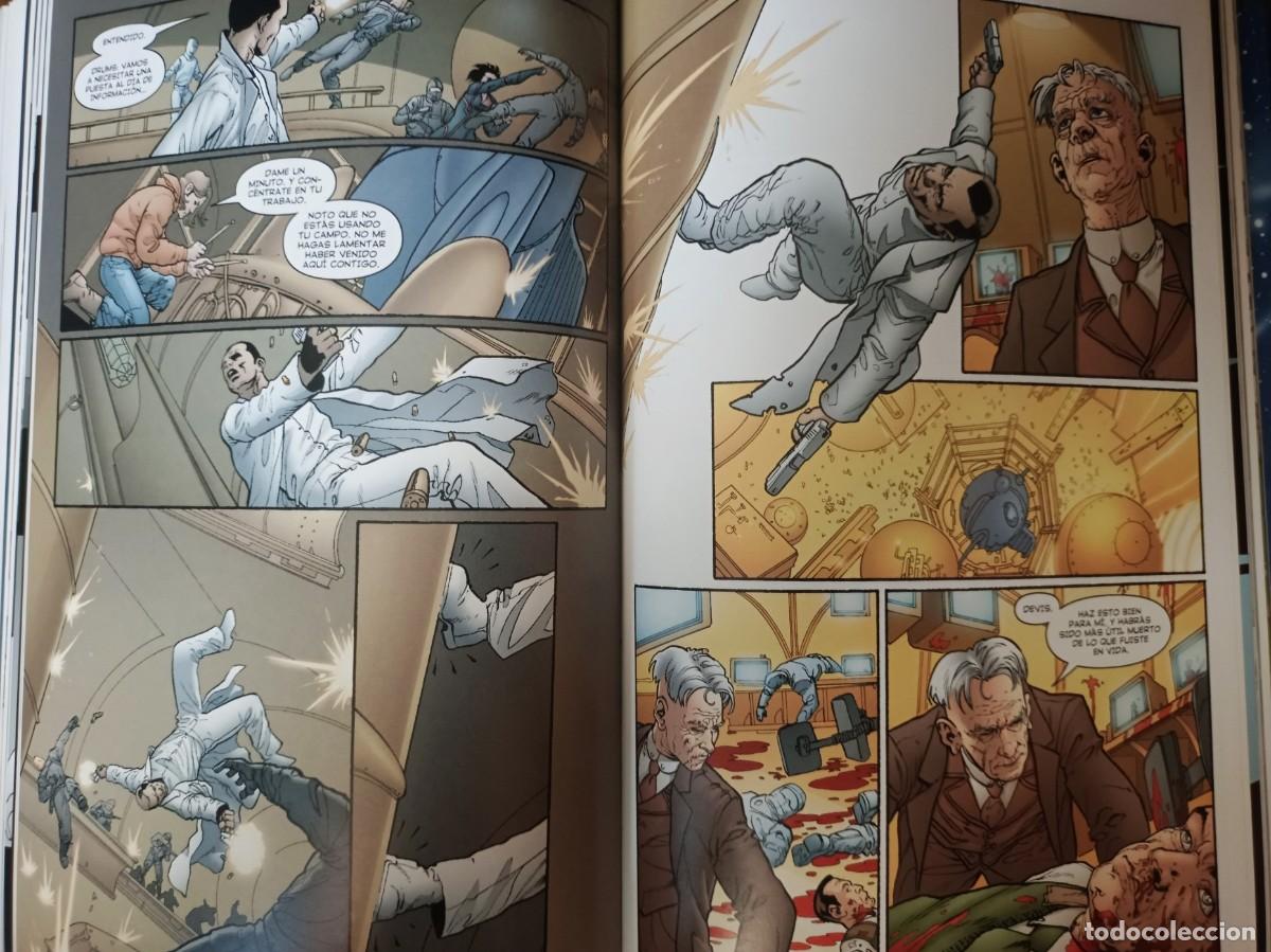 C&oacute;mics: PLANETARY vol. 1 de Warren Ellis y John Cassaday. Norma Ed, 2007. - Foto 6