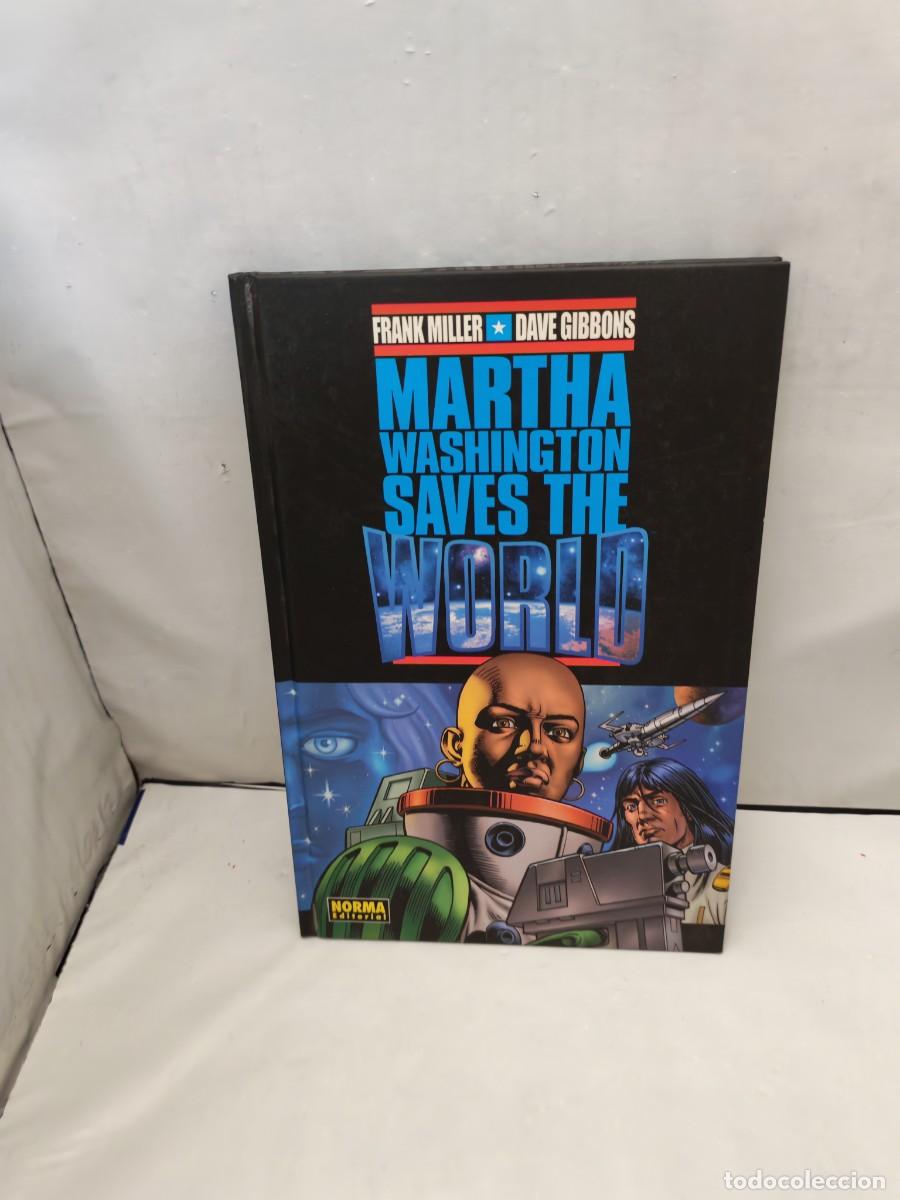 C&oacute;mics: Martha Washington Saves World (Primera edici&oacute;n, tapa dura)