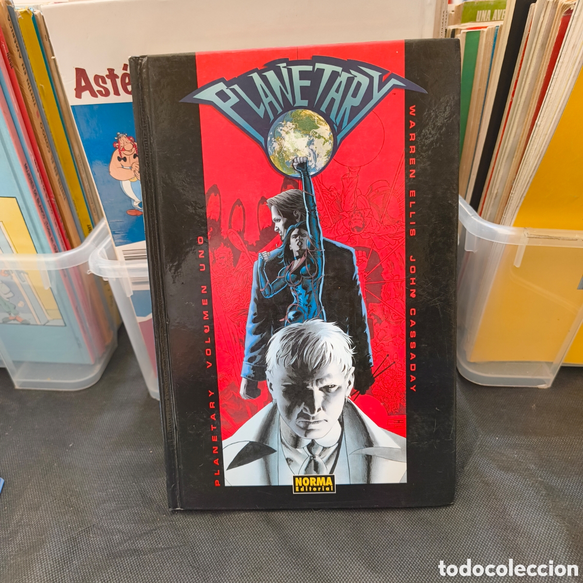 C&oacute;mics: Planetary Volumen Uno. Norma Editorial