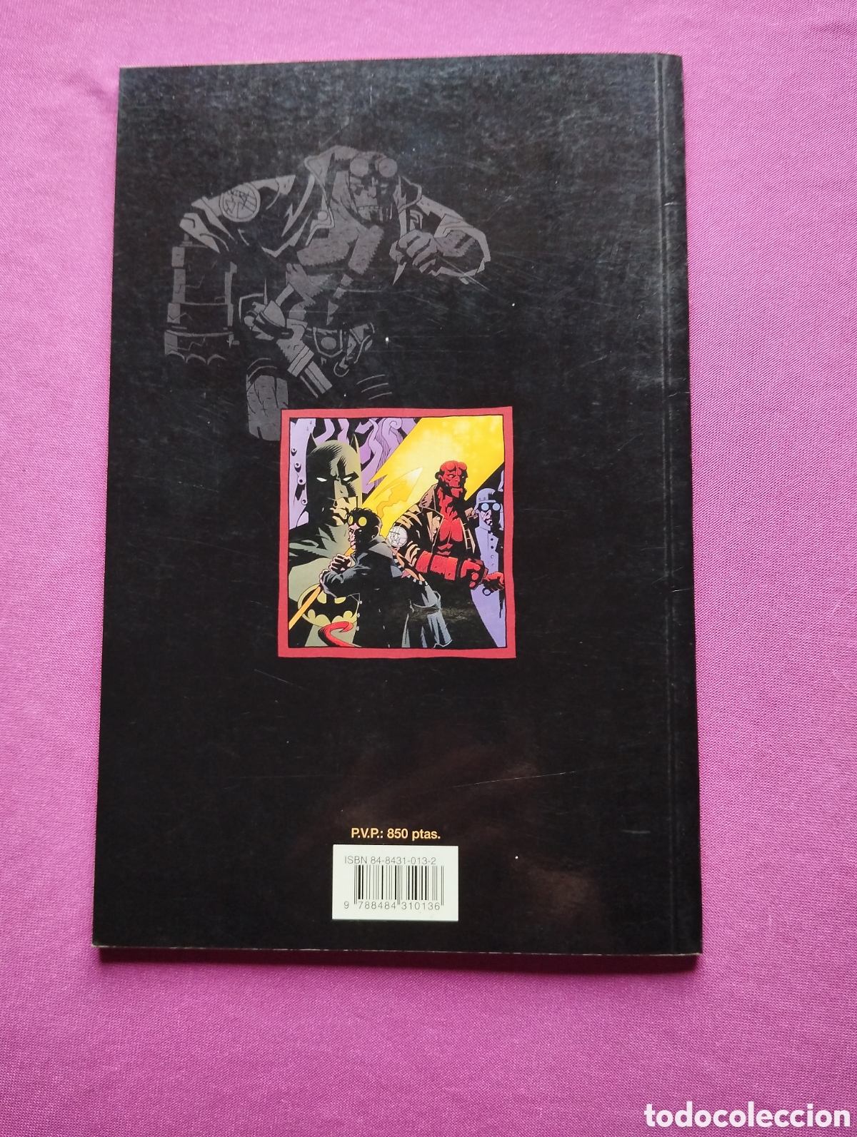 C&oacute;mics: BATMAN HELLBOY STARMAN - NORMA L19 5 - Foto 2