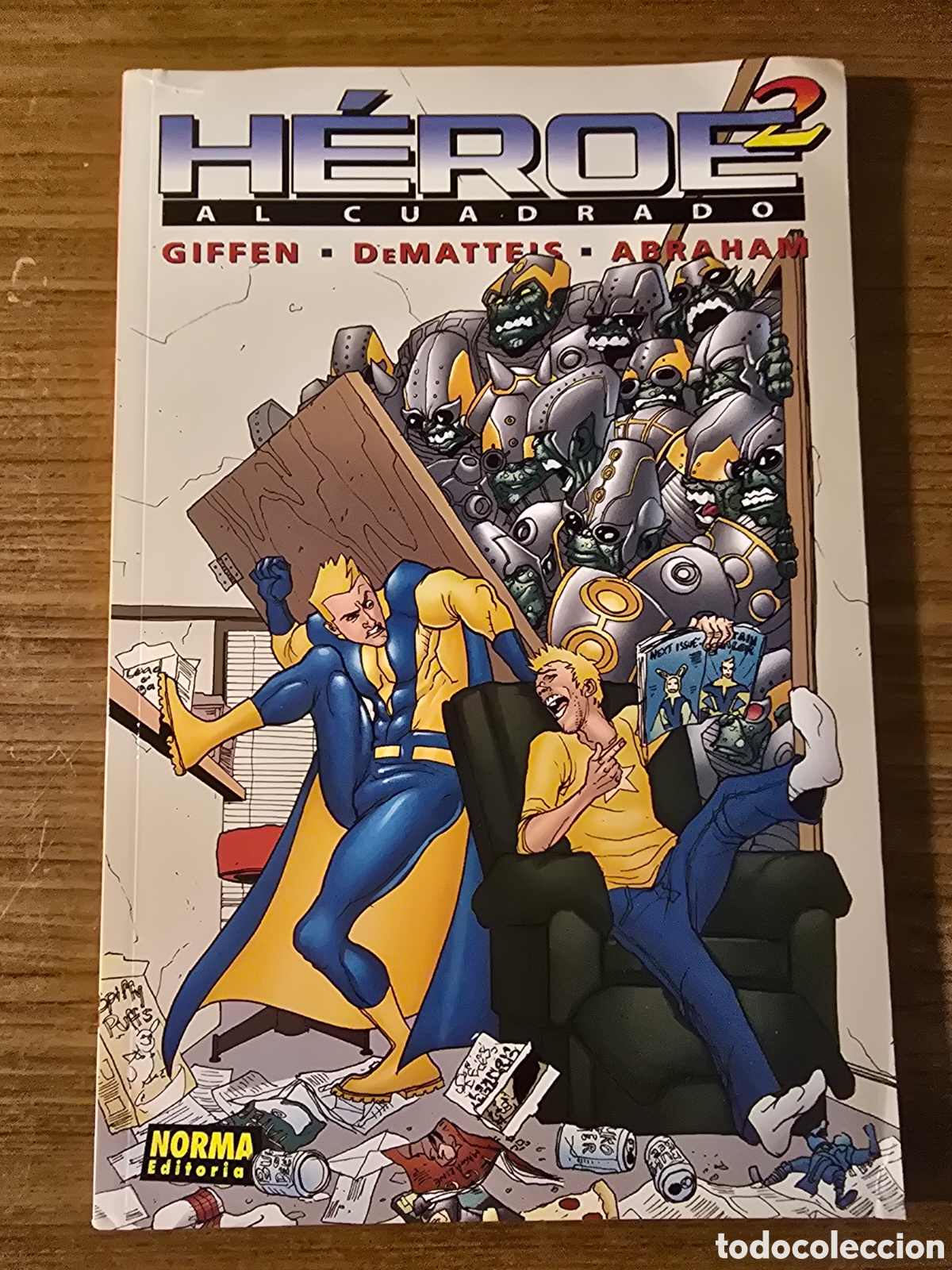 C&oacute;mics: HEROE 2,AL CUADRADO,NUMERO 1,(NORMA EDITORIAL)