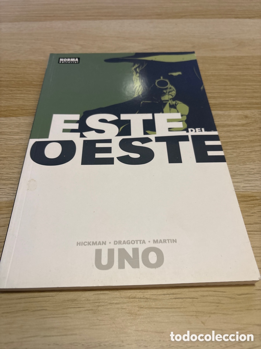 C&oacute;mics: Este del oeste. Hickman . Uno