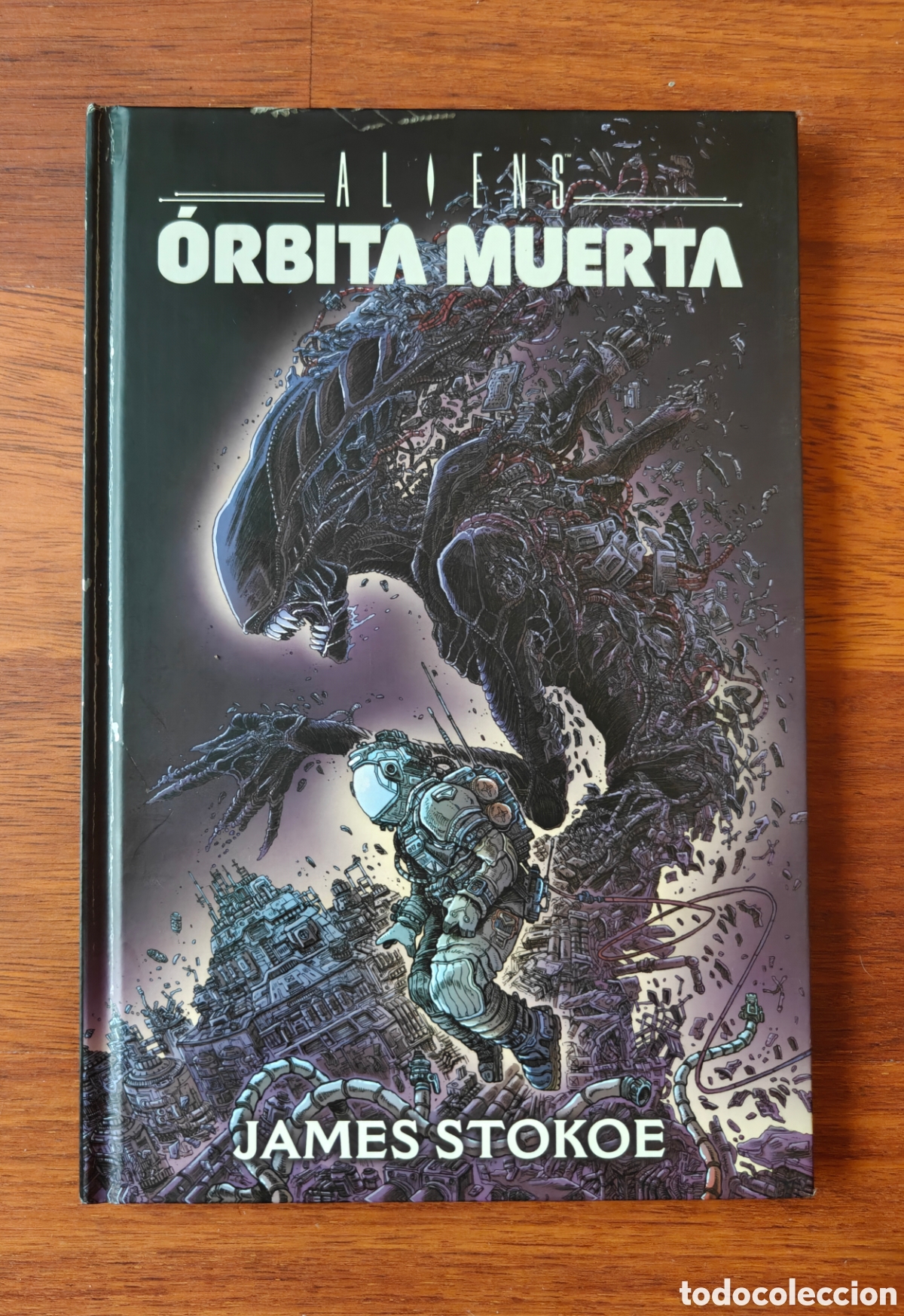 C&oacute;mics: Aliens. &Oacute;rbita muerta.
