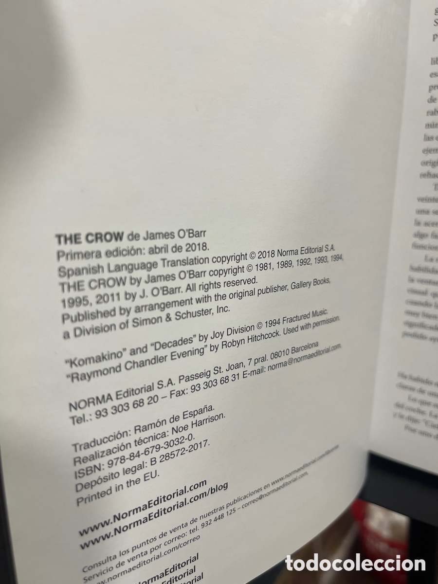 C&oacute;mics: THE CROW de JAMES O&rsquo;BARR EDICI&Oacute;N LUJO ( 2018 ) - Foto 3