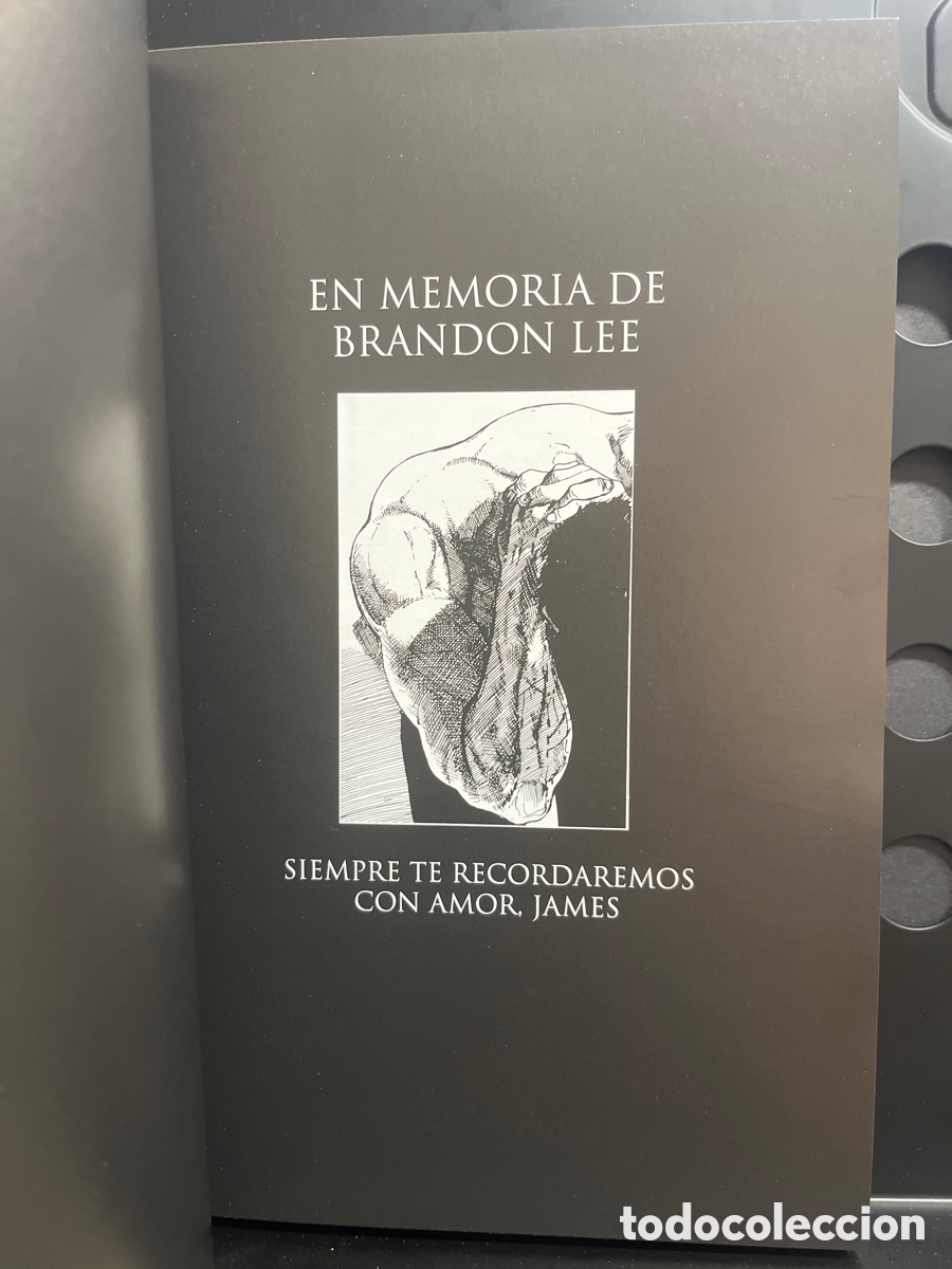 C&oacute;mics: THE CROW de JAMES O&rsquo;BARR EDICI&Oacute;N LUJO ( 2018 ) - Foto 5