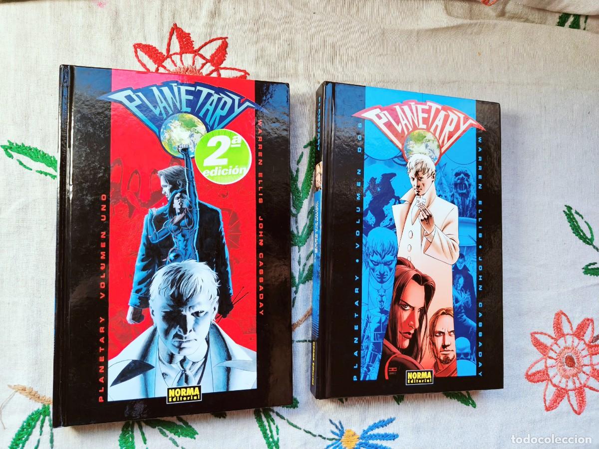 C&oacute;mics: Planetary. Completo. Volumenes 1 y 2. Warren Ellis. ECC. Tapa dura.