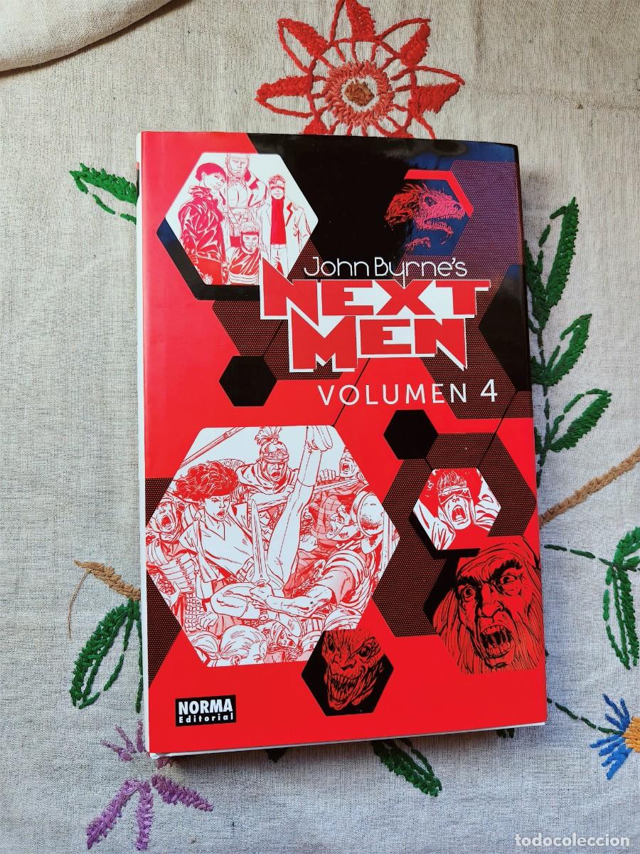 Fumetti: Next Men. Volumen 4. John Byrne. Norma. Tapa dura.