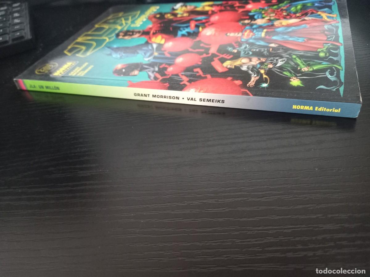 C&oacute;mics: Tomo JLA. UN MILL&Oacute;N (Nuevo a estrenar) - Foto 3