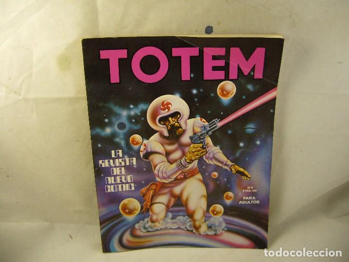 C&oacute;mics: totem Numero 8 - Foto 1