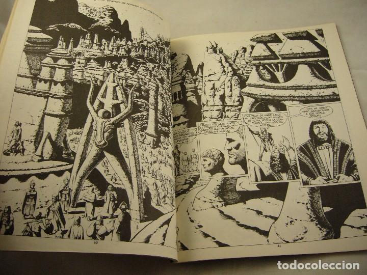 C&oacute;mics: totem Numero 8 - Foto 2