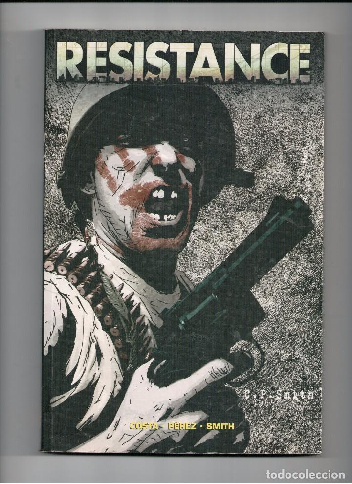 C&oacute;mics: RESISTANCE   COSTA - P&Eacute;REZ - SMITH    2009 - Foto 1