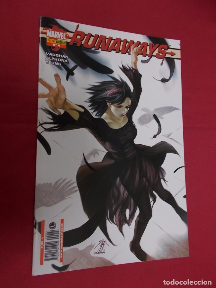 C&oacute;mics: RUNAWAYS. N&ordm; 4. PANINI. - Foto 1