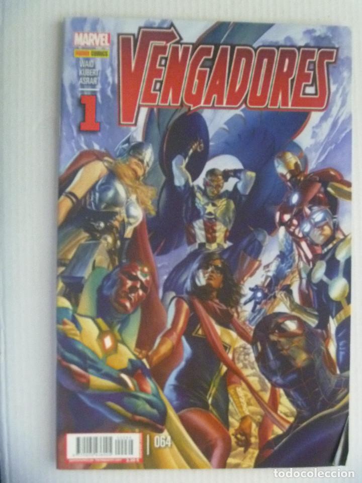 C&oacute;mics: VENGADORES , N&ordm; 1 . DE MARVEL . PANINI , 2016 - Foto 1