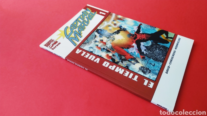 C&oacute;mics: DE KIOSCO CAPITAN MARVEL 1 EL TIEMPO VUELA PANINI - Foto 1