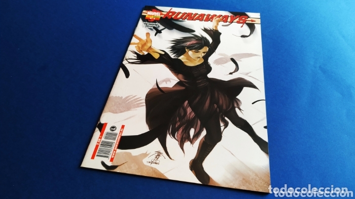 C&oacute;mics: DE KIOSCO RUNAWAYS 4 PANINI COMICS - Foto 1