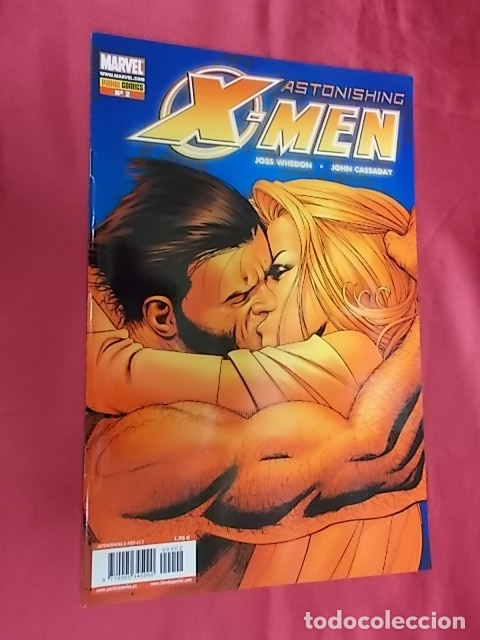 C&oacute;mics: ASTONISHING X-MEN. N&ordm; 2. PANINI - Foto 1