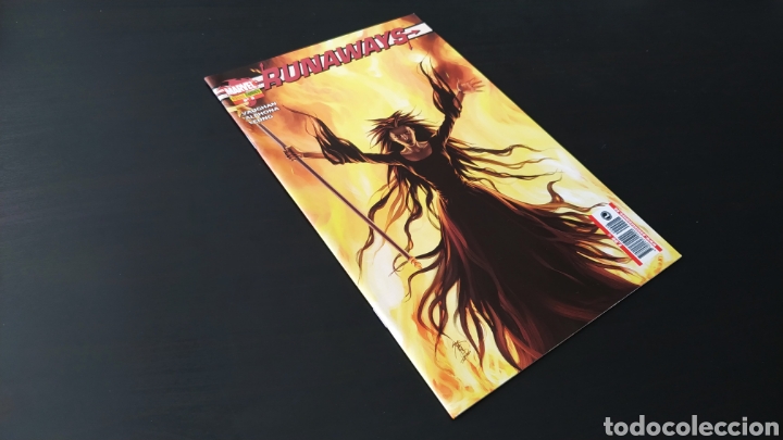 C&oacute;mics: DE KIOSCO RUNAWAYS 8 PANINI COMICS - Foto 1