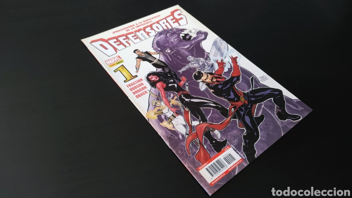 C&oacute;mics: DE KIOSCO DEFENSORES 1 A&Ntilde;O 1 PANINI COMICS - Foto 1