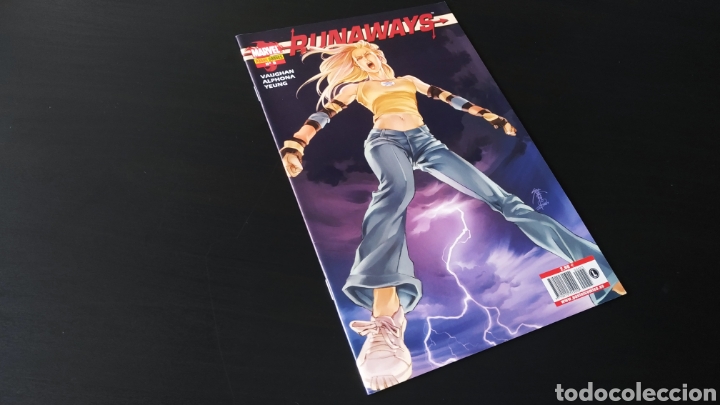 C&oacute;mics: DE KIOSCO RUNAWAYS 5 PANINI COMICS - Foto 1