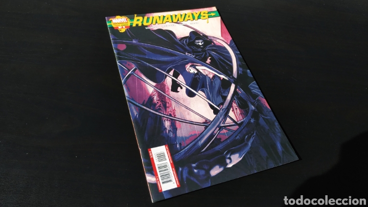 C&oacute;mics: DE KIOSCO RUNAWAYS 3 PANINI COMICS - Foto 1