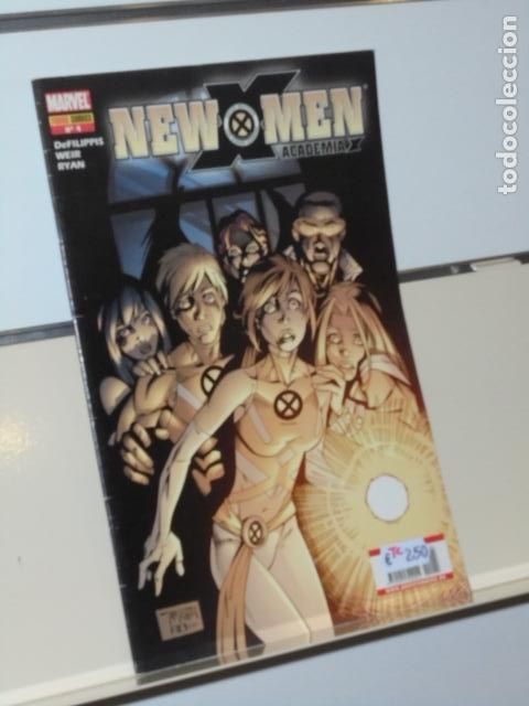 C&oacute;mics: MARVEL NEW X-MEN ACADEMIA X N&ordm; 4 - PANINI - Foto 1