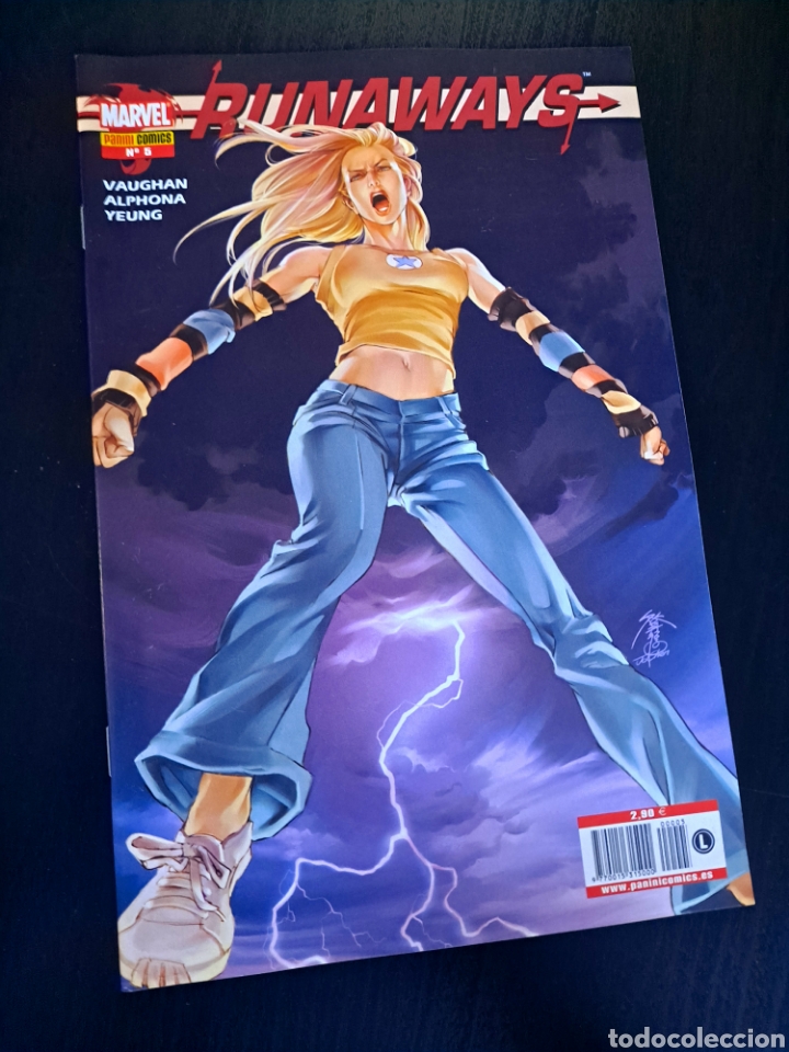 C&oacute;mics: DE KIOSCO RUNAWAYS 5 PANINI COMICS - Foto 1