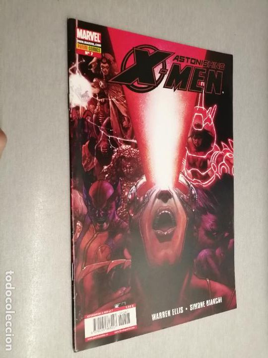 C&oacute;mics: ASTONISHING X-MEN VOL. 3 N&ordm; 7 / MARVEL - PANINI - Foto 1