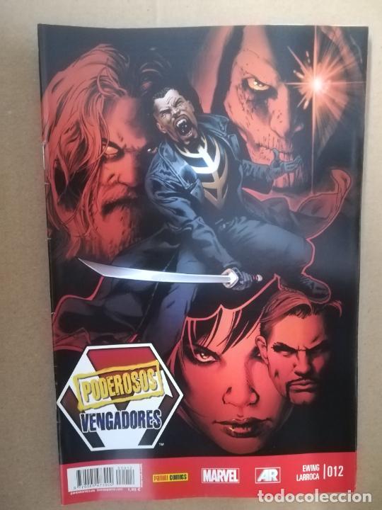 C&oacute;mics: PODEROSOS VENGADORES. N&ordm; 12. VOL 2. PANINI - Foto 1