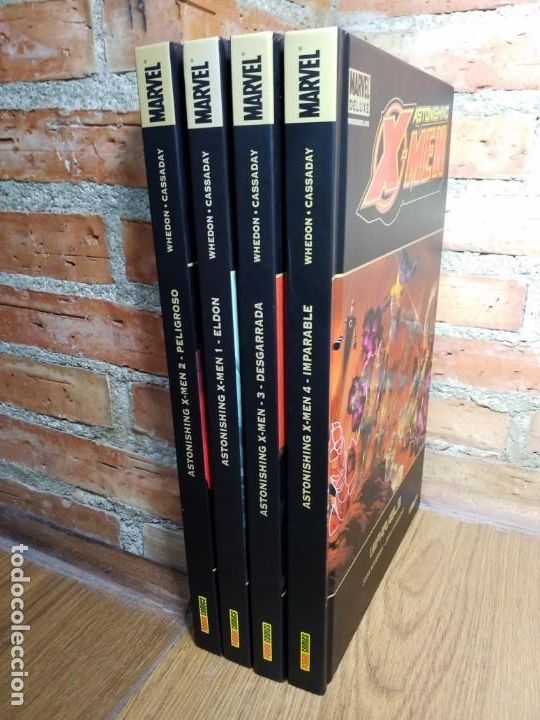 C&oacute;mics: 4 TOMOS ASTONISHING X-MEN MARVEL DELUXE - Foto 2