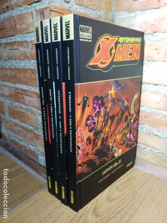 C&oacute;mics: 4 TOMOS ASTONISHING X-MEN MARVEL DELUXE - Foto 3