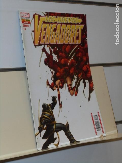 C&oacute;mics: LOS NUEVOS VENGADORES N&ordm; 25 MARVEL - PANINI - Foto 1
