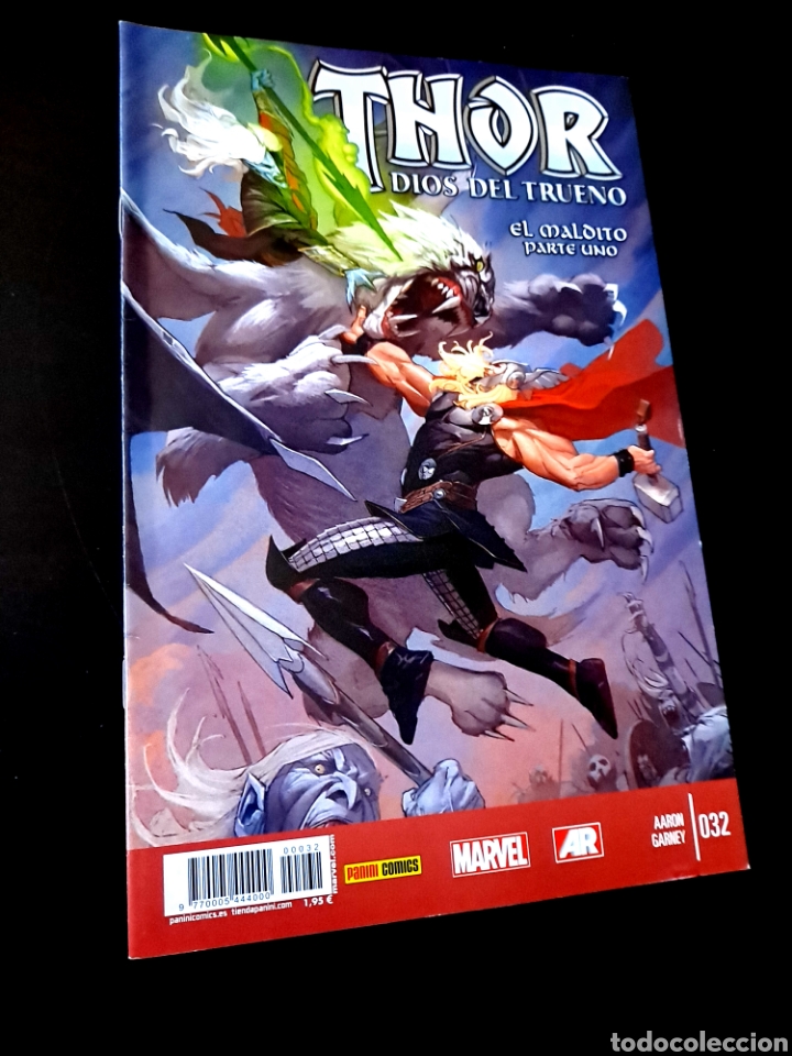 C&oacute;mics: CASI EXCELENTE ESTADO THOR DIOS DEL TRUENO 32 COMICS PANINI MARVEL - Foto 1