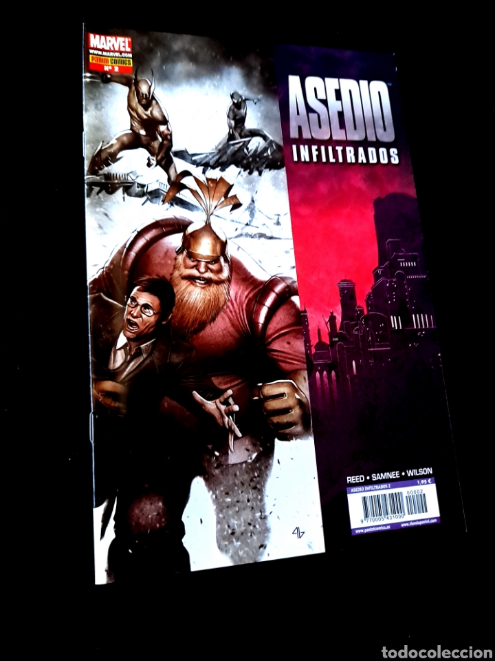 C&oacute;mics: DE KIOSCO ASEDIO INFILTRADOS 2 COMICS PANINI MARVEL - Foto 1