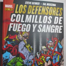 Cómics: PANINI MARVEL GOLD LOS DEFENSORES - COLMILLOS DE SANGRE - NUEVO.