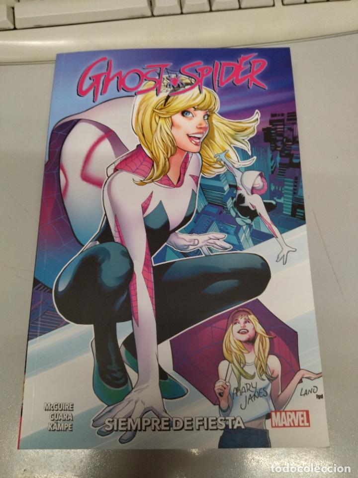 C&oacute;mics: SPIDER-GWEN : GHOST SPIDER N&ordm; 4 / SIEMPRE DE FIESTA / MARVEL - PANINI - Foto 1