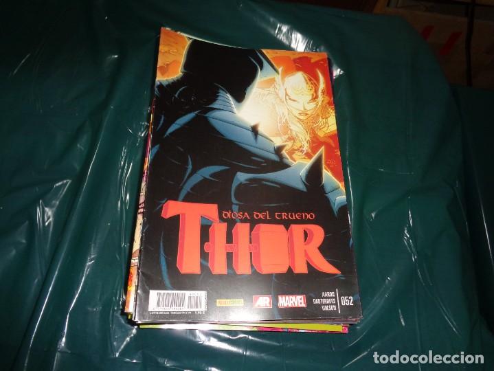 C&oacute;mics: THOR DIOSA DEL TRUENO N&ordm; 52 MARVEL PANINI - Foto 1